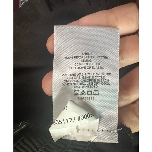 Express black red floral long sleeves blouse size XS - Picture 4 of 16